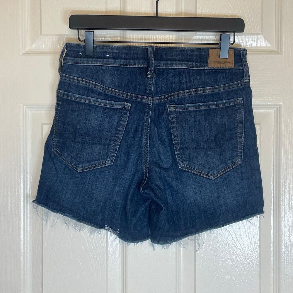 American Eagle Dark Wash Cut-Off Midi Jean Shorts Size 6 - Picture 2 of 9